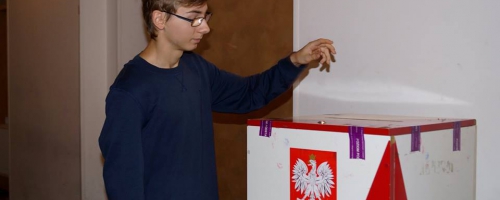 Młodzi głosują - wybory parlamentarne 2015