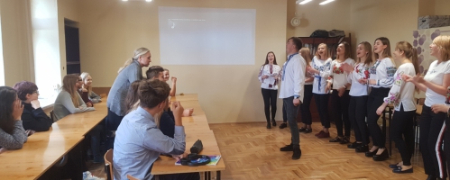 Młodzież z Ukrainy na lekcjach języka rosyjskiego 